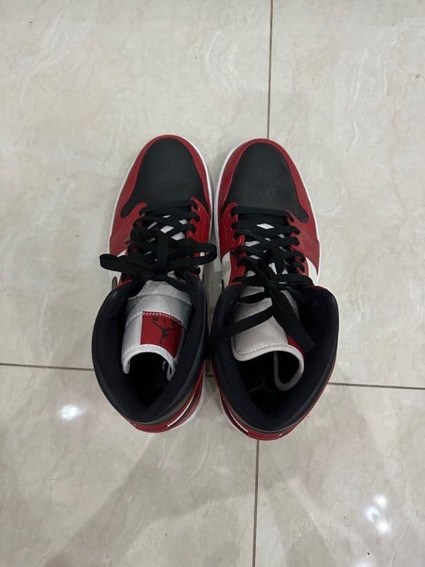 ເກີບຜ້າໃບ ຍີ່ຫຍໍ້ Nike Air Jordan Mid Chicago Black Toe ມຶສອງ ເບິ 12uKD-A007 - ภาพที่ 2